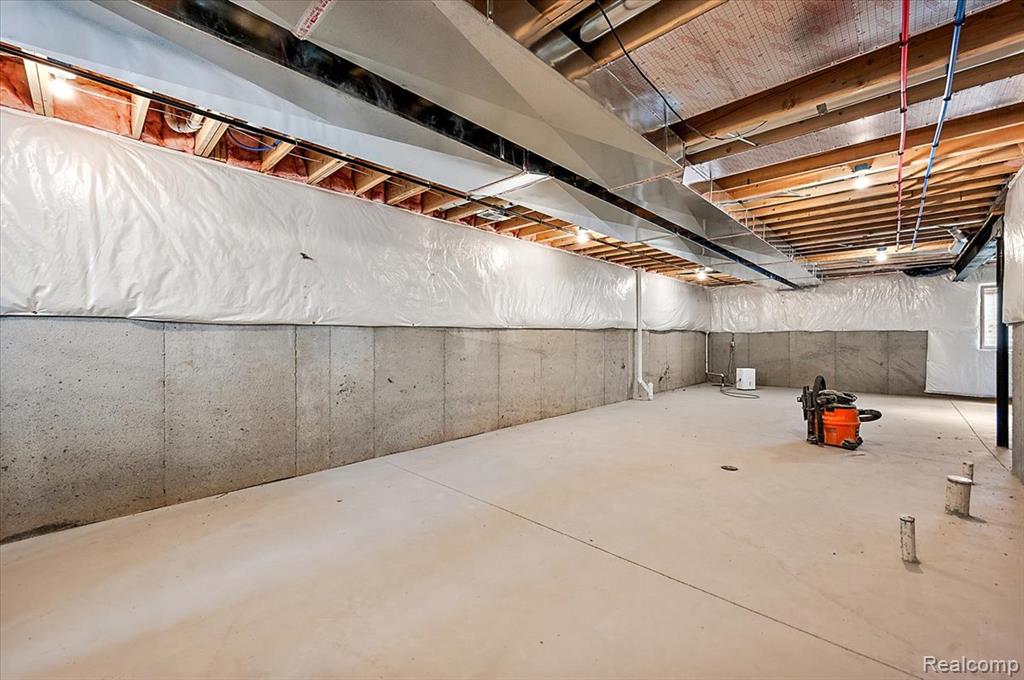 main property photo 67