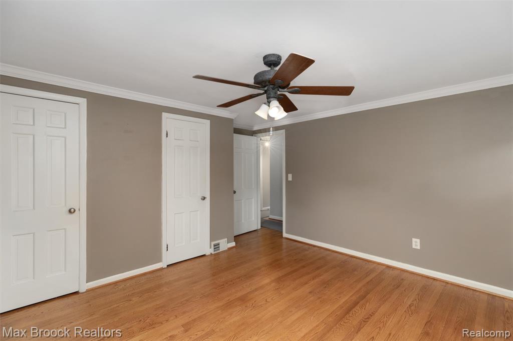 property viewer photo 23