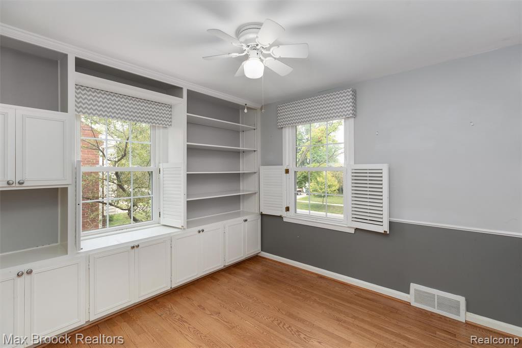 property viewer photo 24