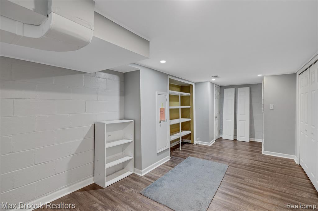 property viewer photo 27