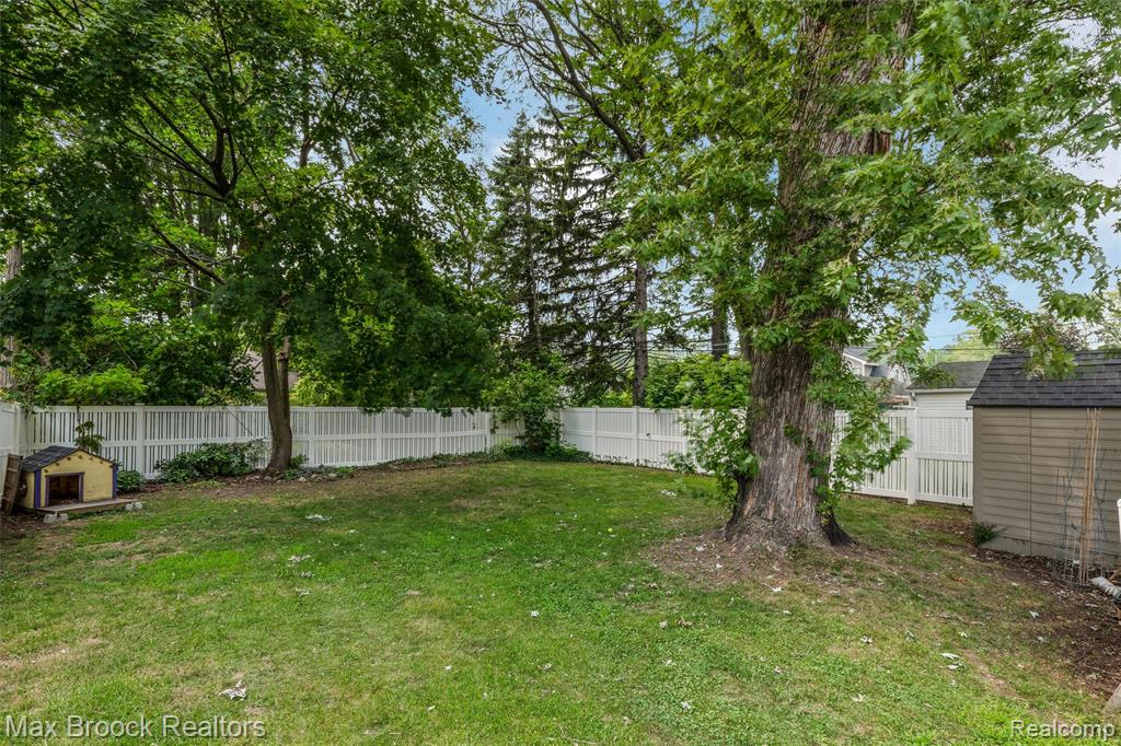 property viewer photo 33