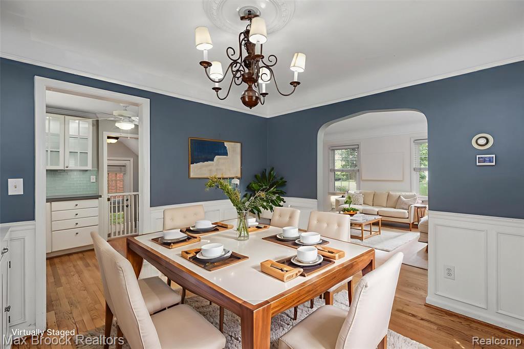 property viewer photo 7