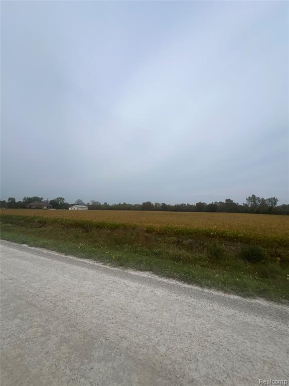 main property photo 7