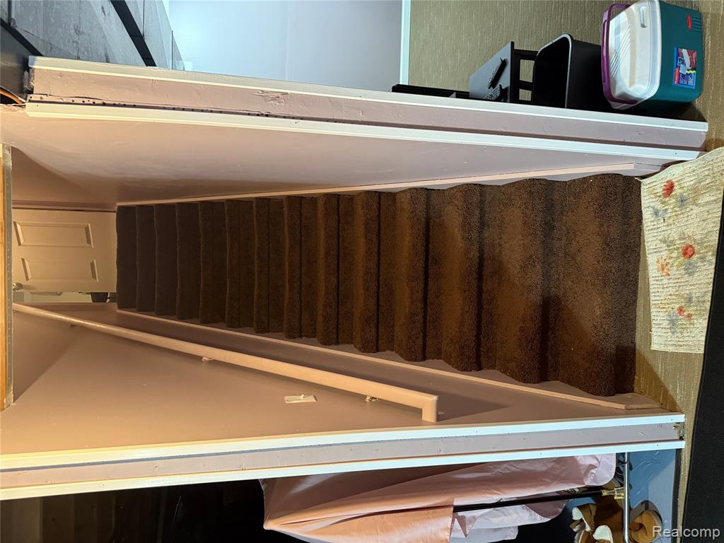 main property photo 68