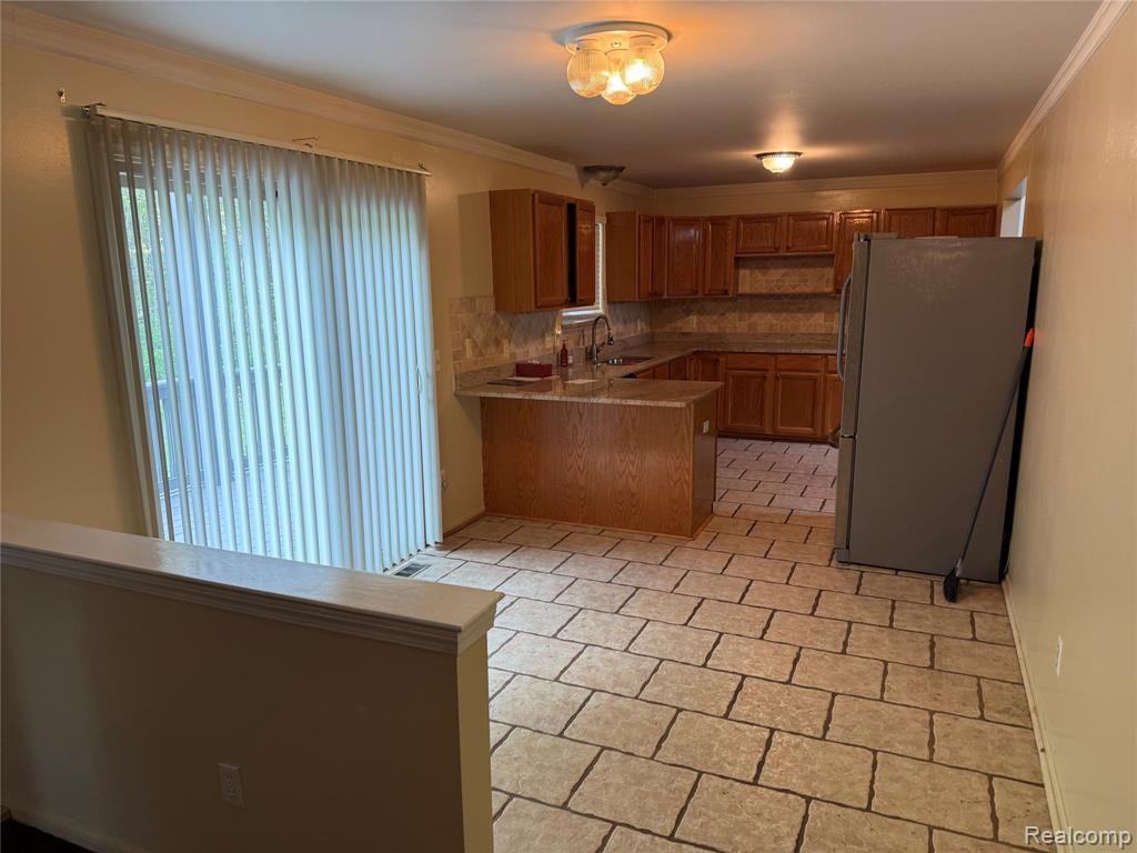 main property photo 84