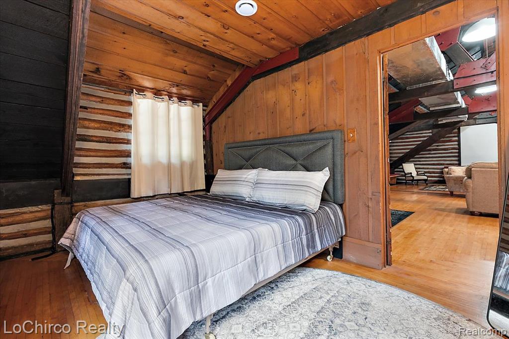 main property photo 56