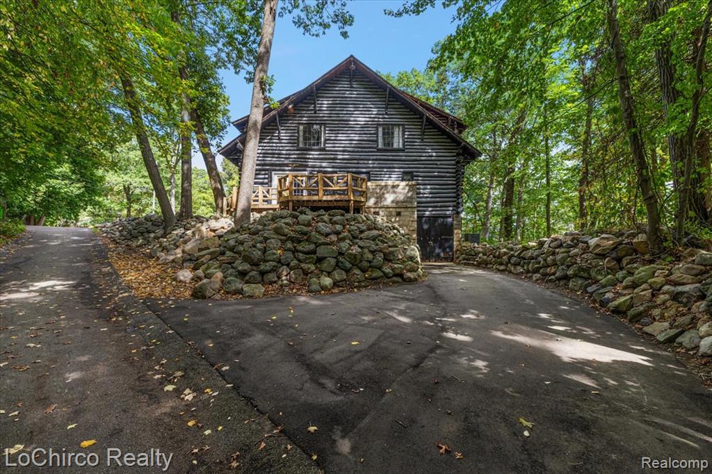 main property photo 66