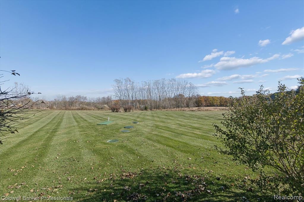 main property photo 59