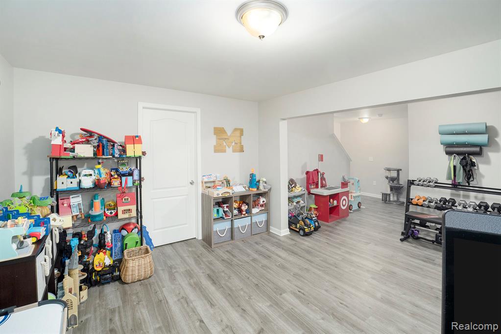 property viewer photo 14