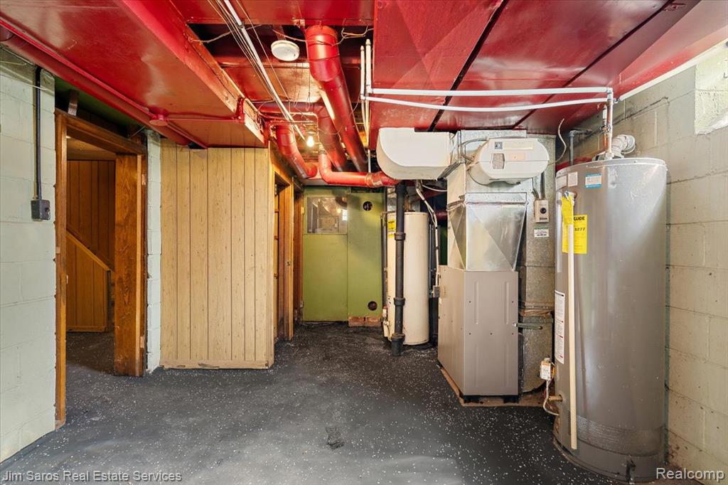 main property photo 15