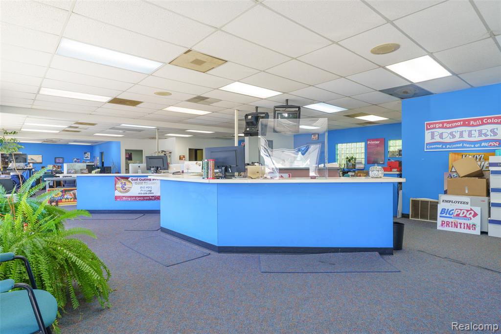 main property photo 7