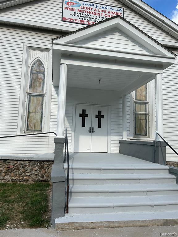 main property photo 6