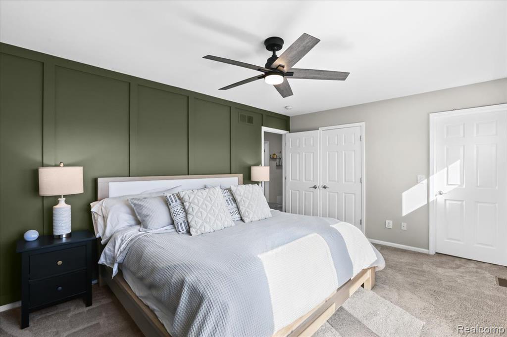 property viewer photo 12