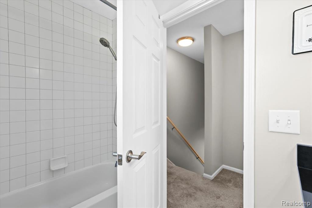 property viewer photo 14