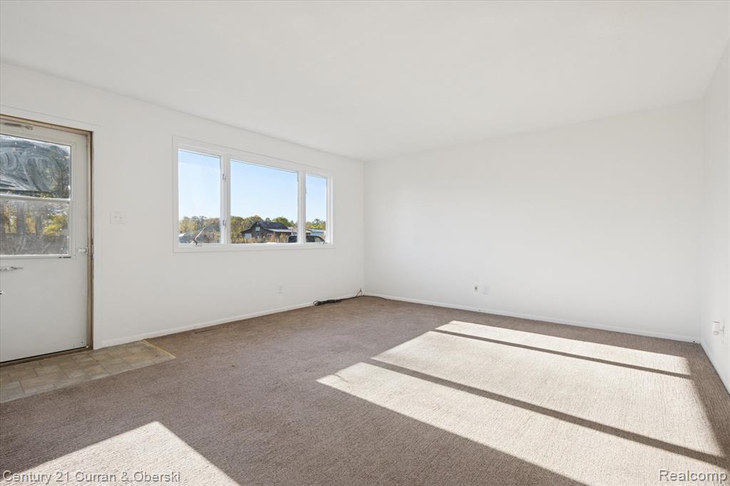 property viewer photo 6