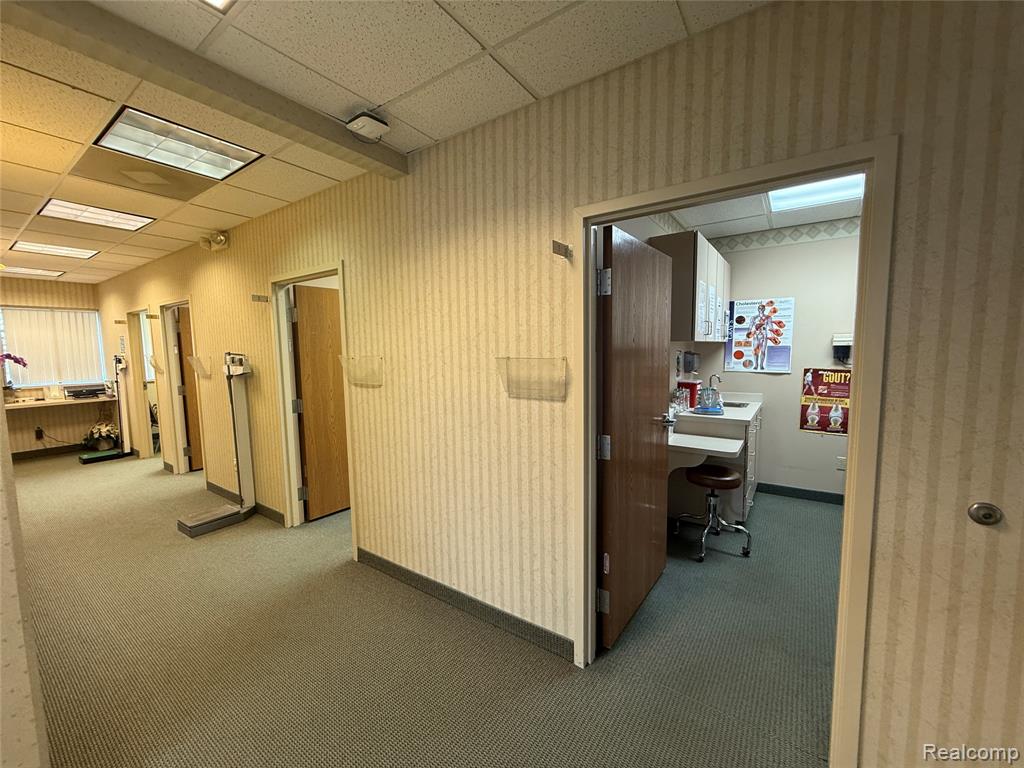 main property photo 14