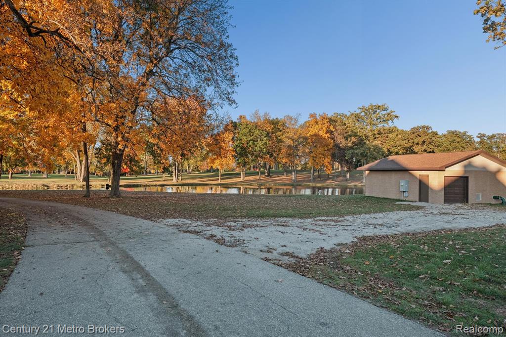 main property photo 50