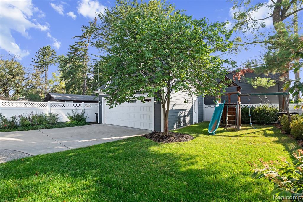 property viewer photo 33