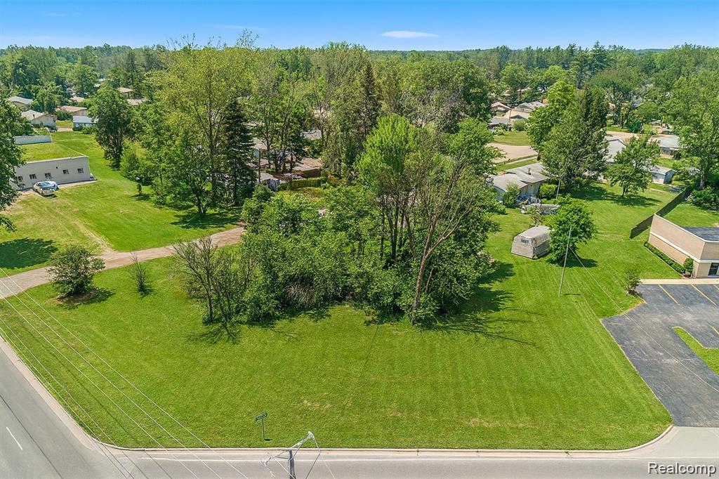 main property photo 0