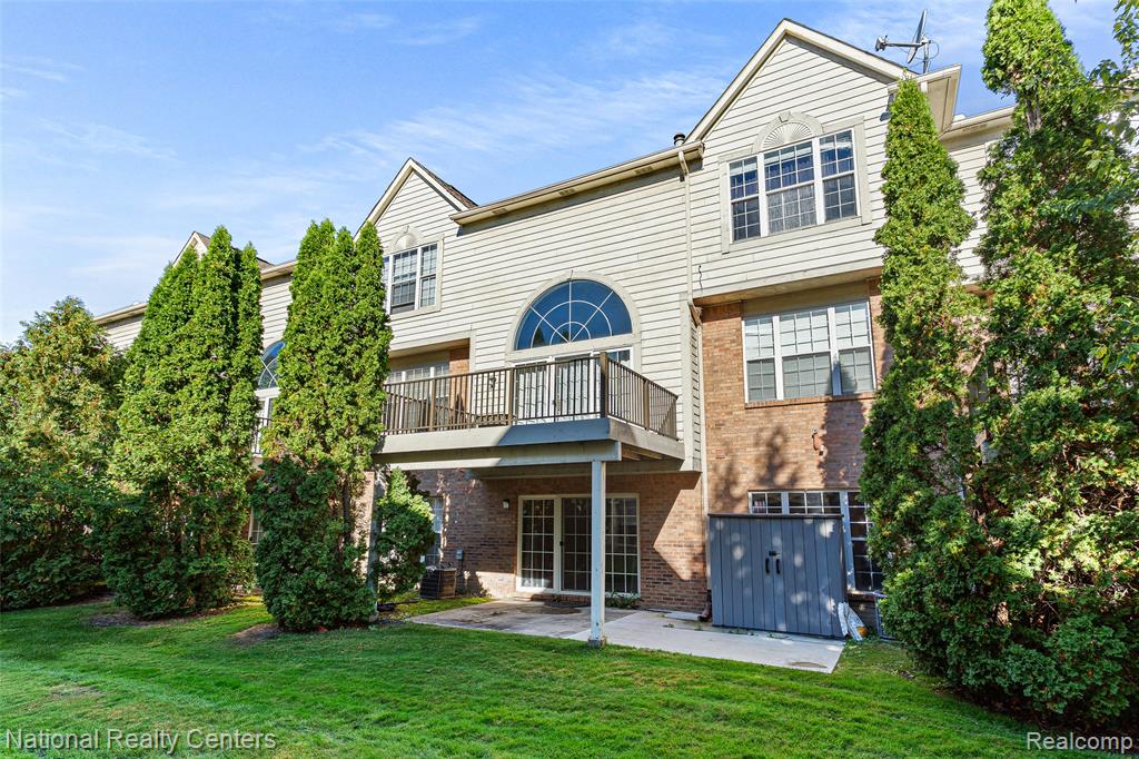 main property photo 39