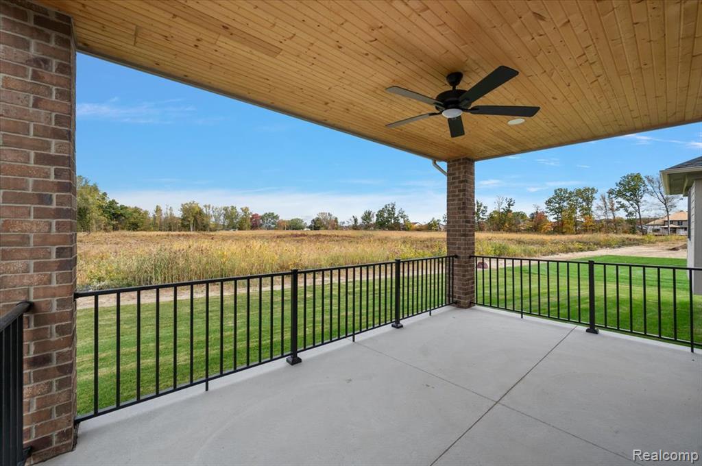 main property photo 65