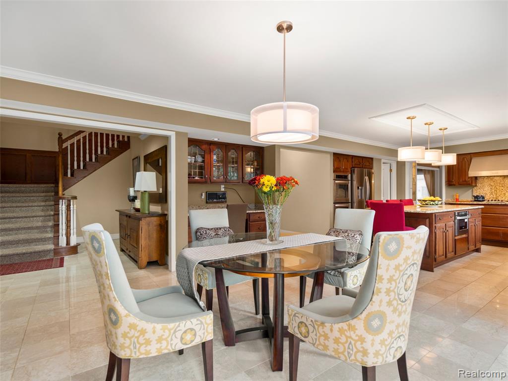main property photo 54