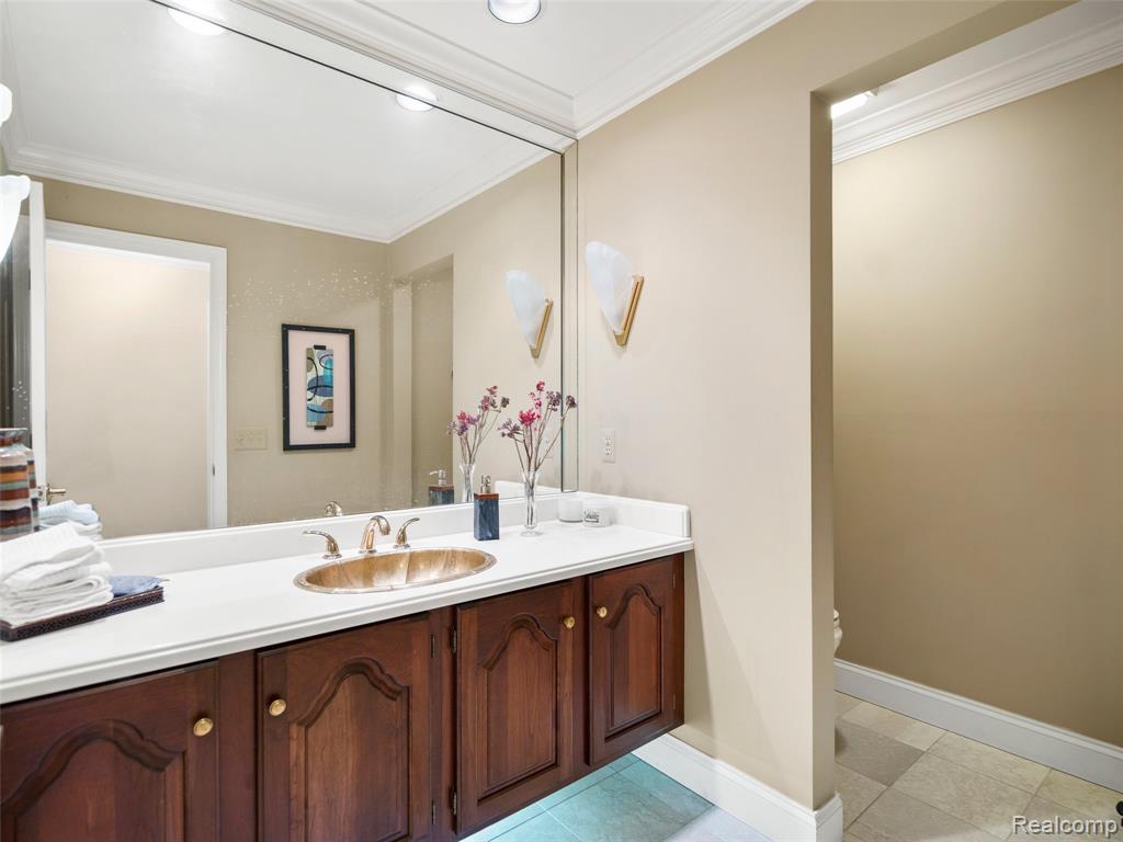 main property photo 66