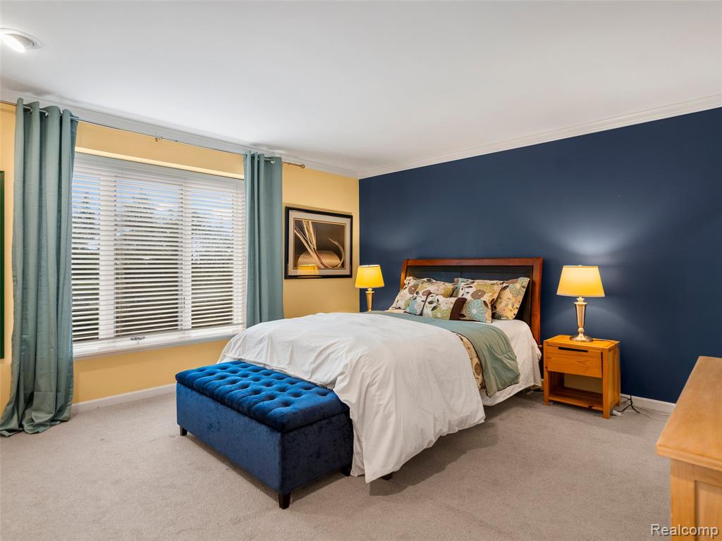 main property photo 70