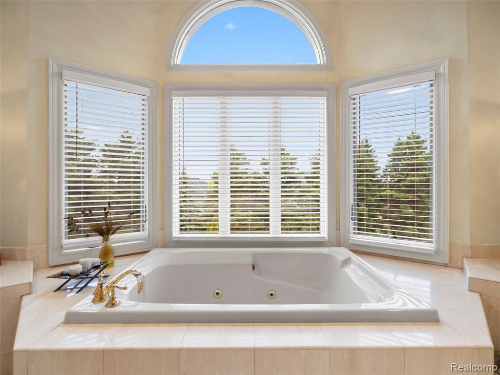 main property photo 84