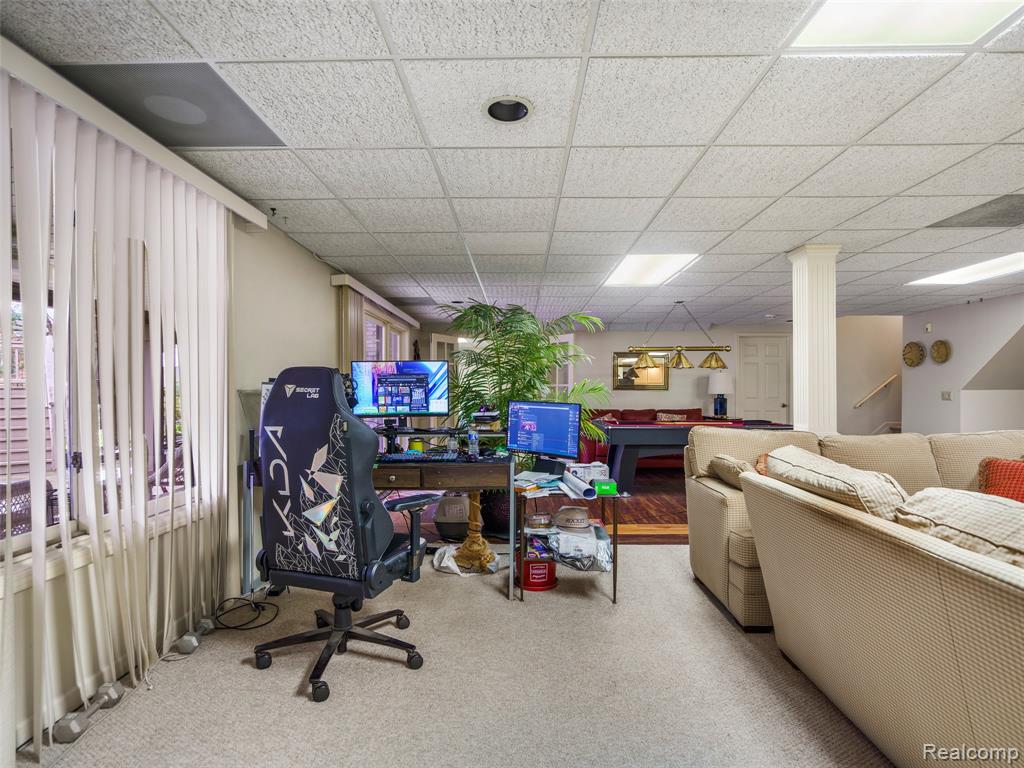 main property photo 98