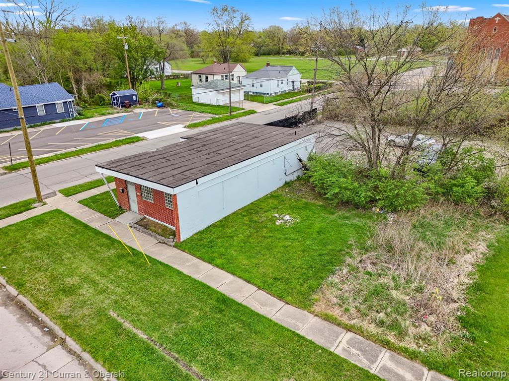 main property photo 4