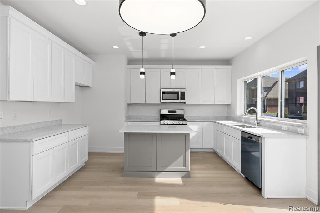 property viewer photo 11