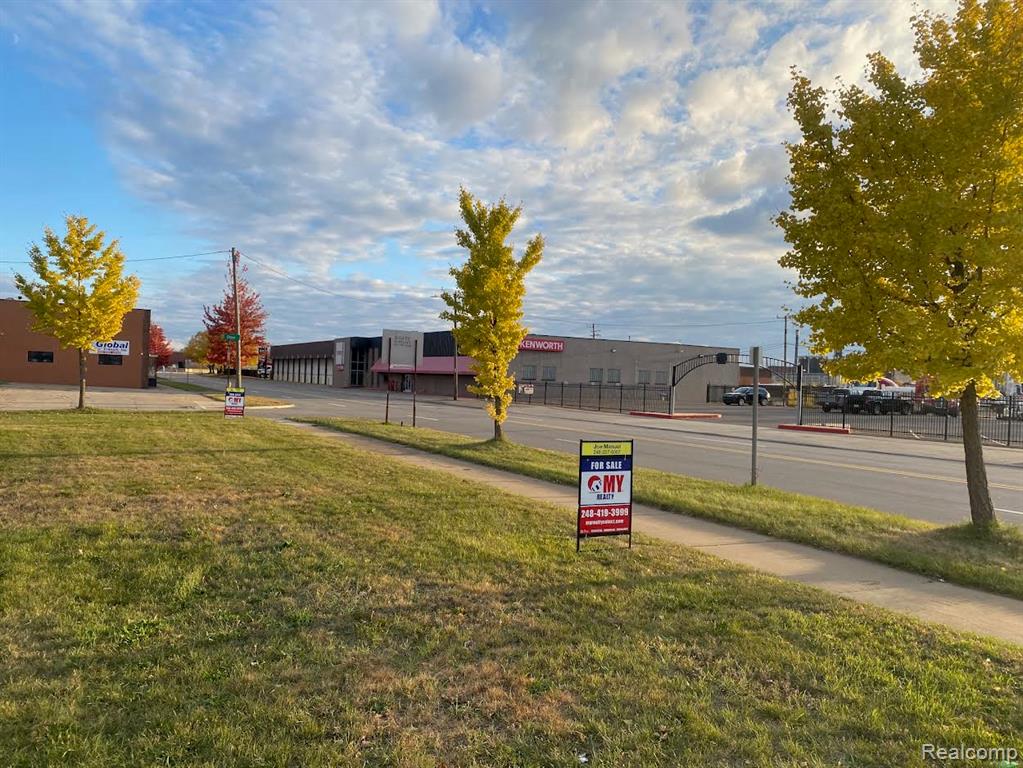 main property photo 4