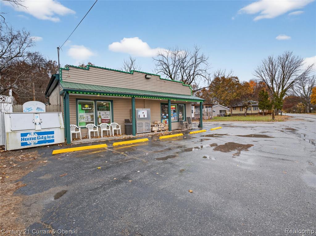 main property photo 26