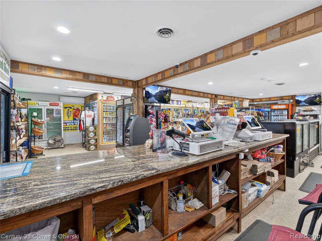 main property photo 44