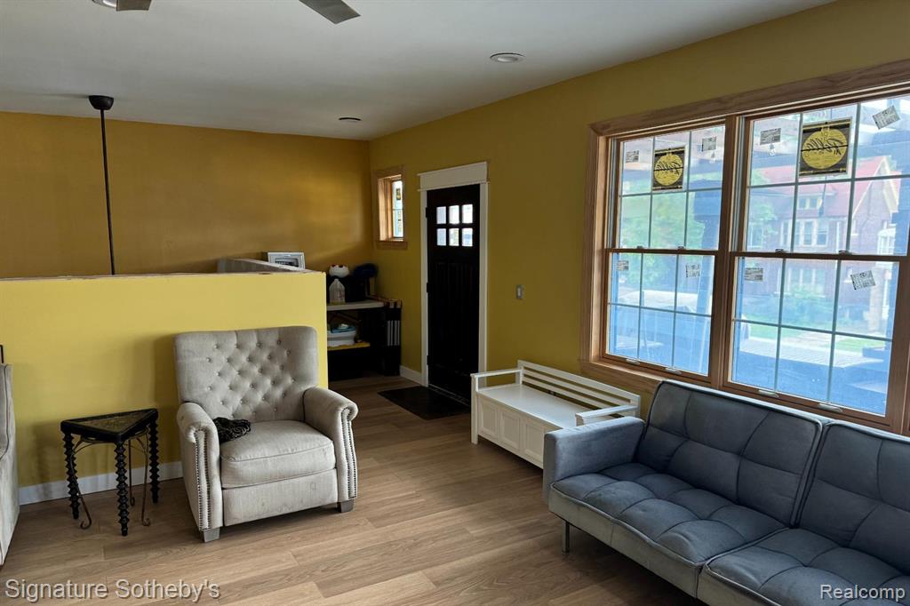 main property photo 59
