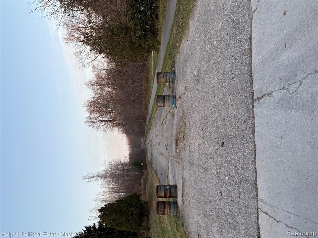 main property photo 0