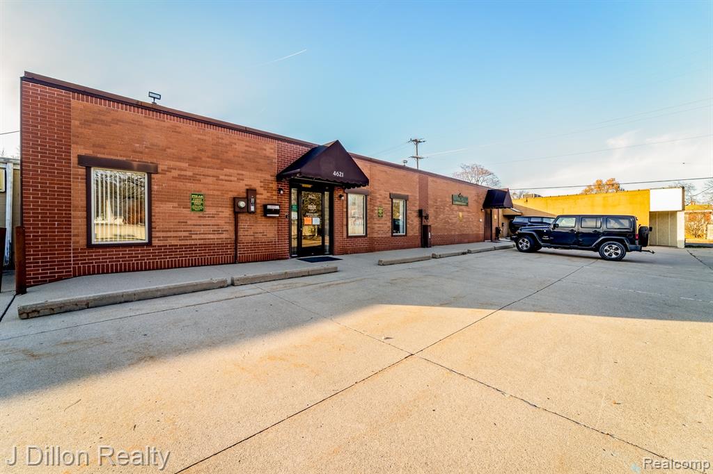 main property photo 58