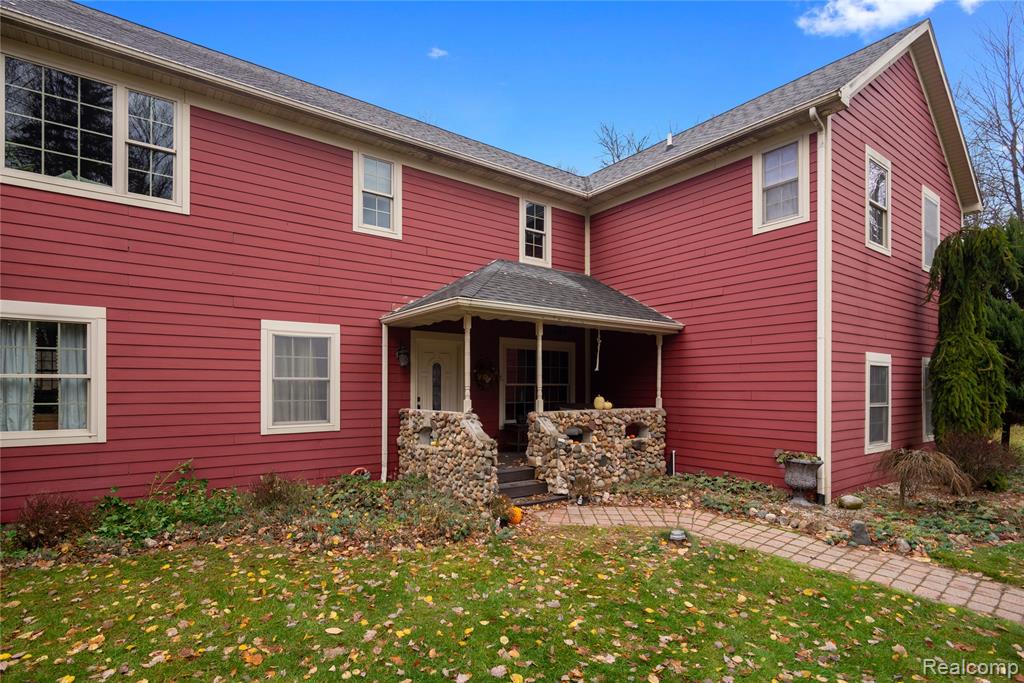 main property photo 2