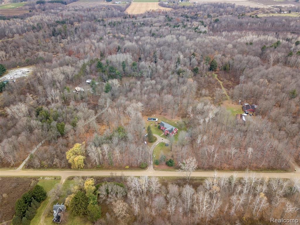 main property photo 43