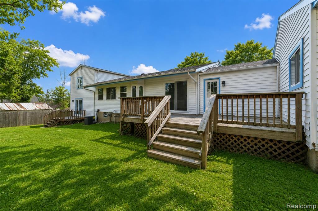 main property photo 47