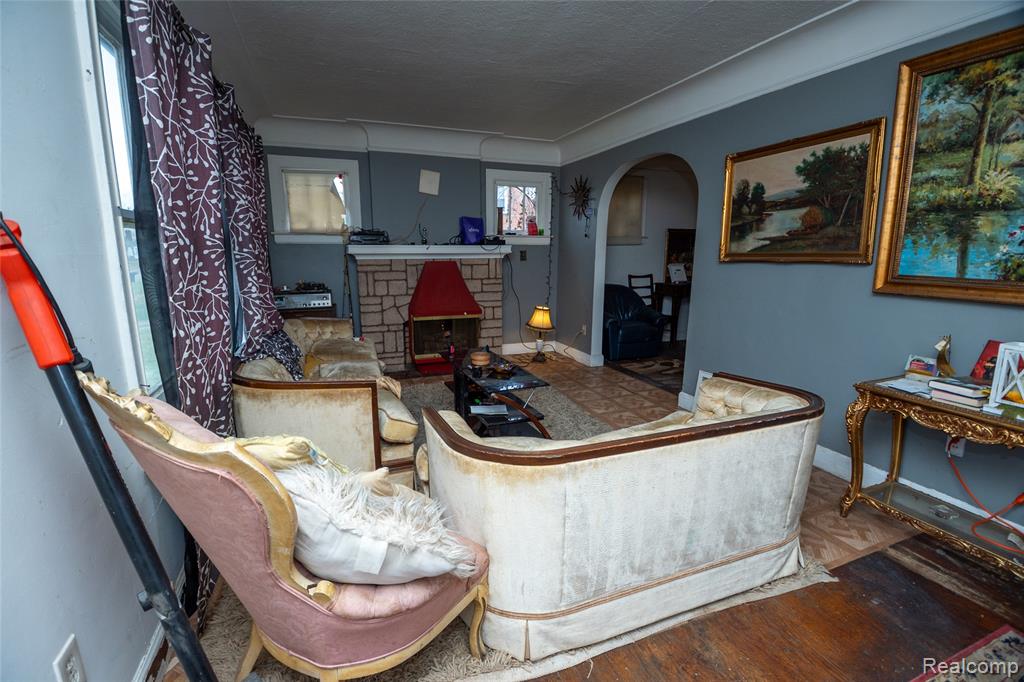 main property photo 3
