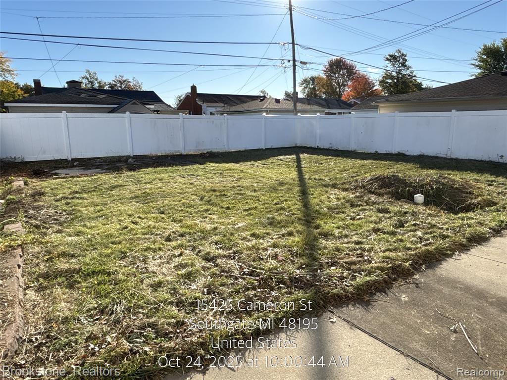 main property photo 14