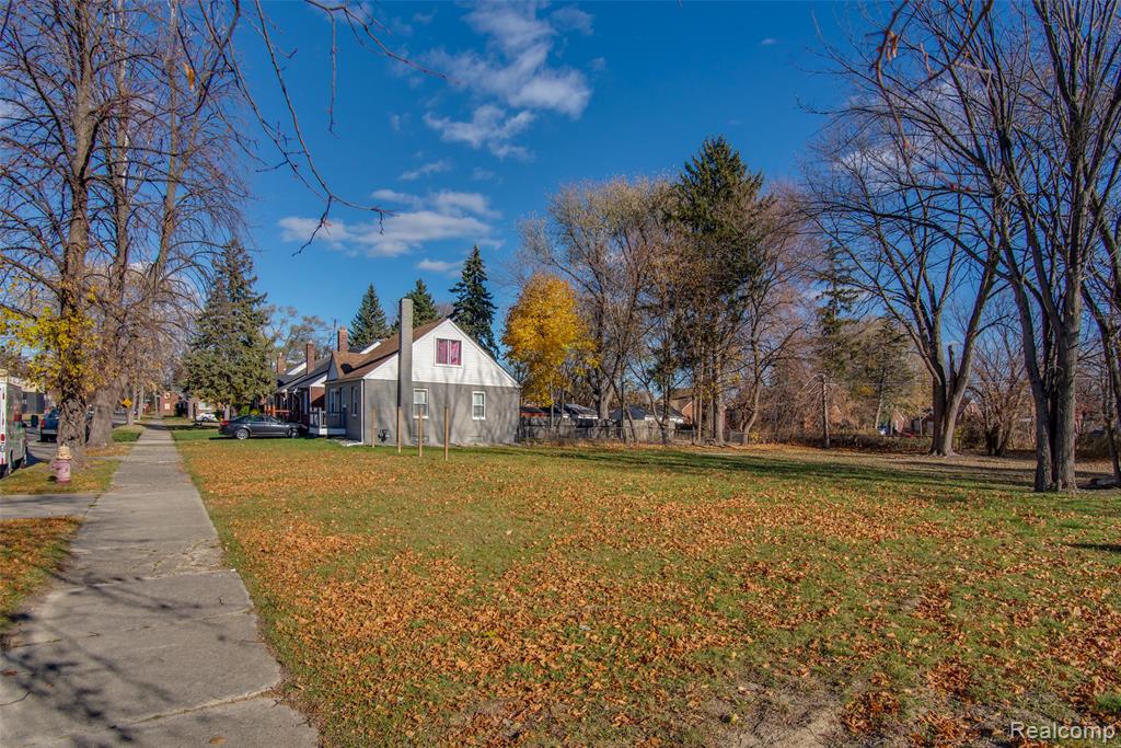 main property photo 3