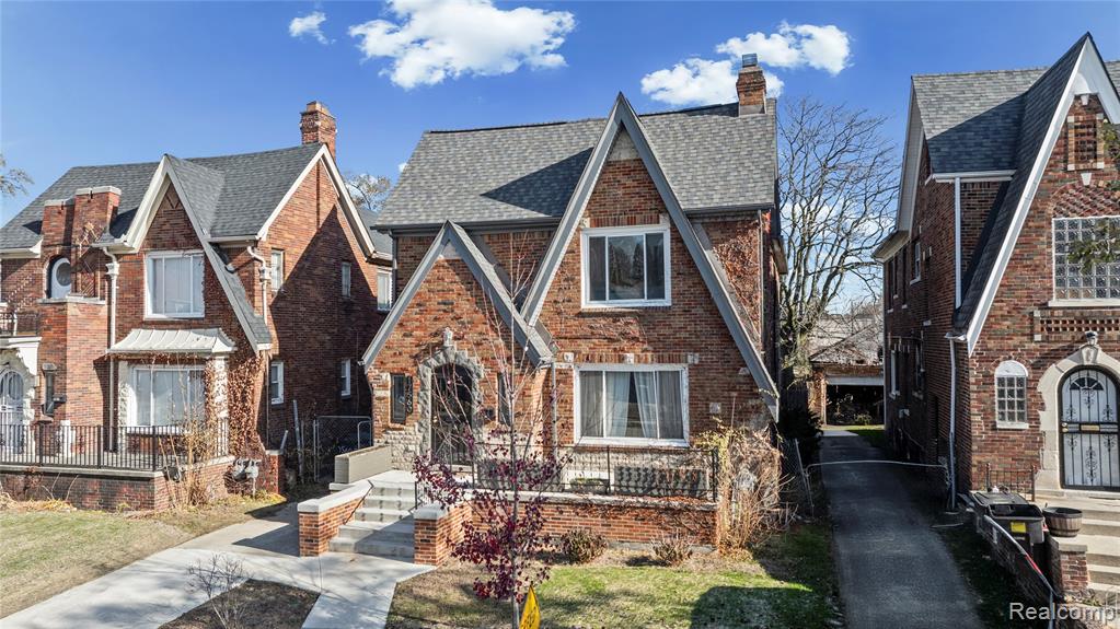 main property photo 56