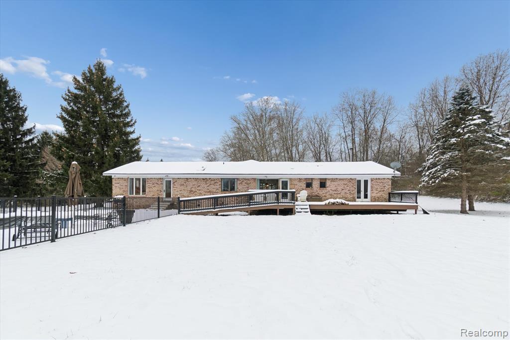 main property photo 60