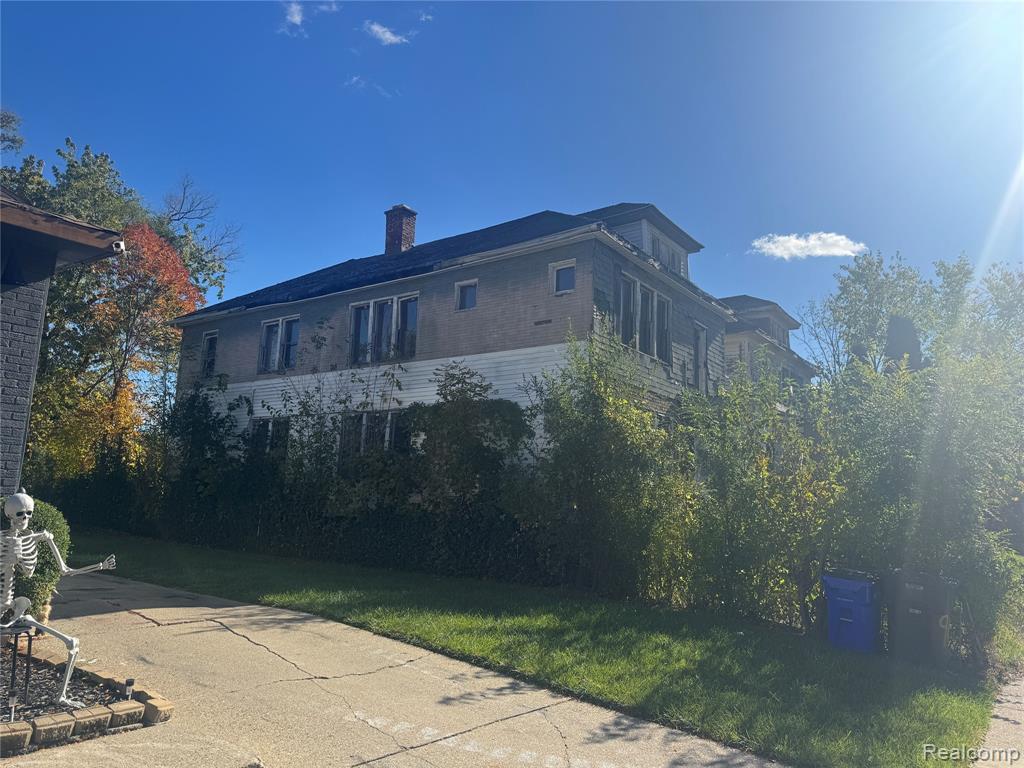 main property photo 3