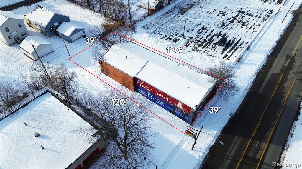 main property photo 5