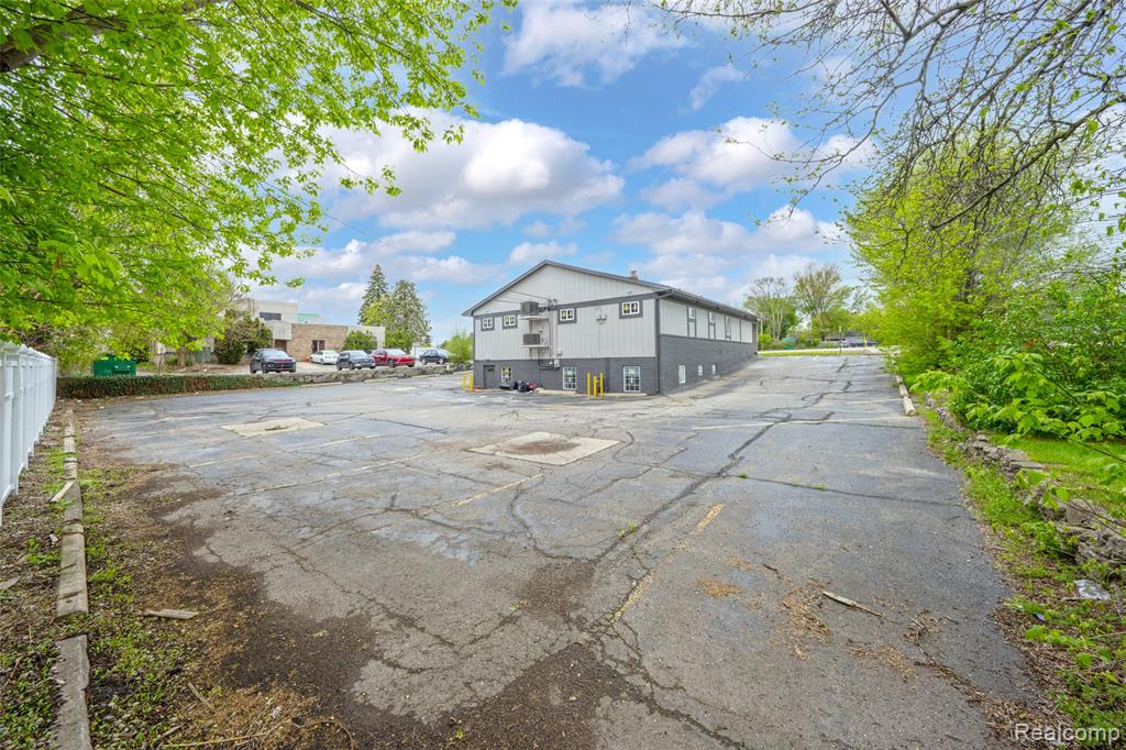 main property photo 53