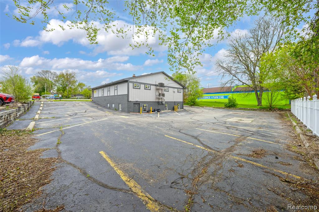 main property photo 54